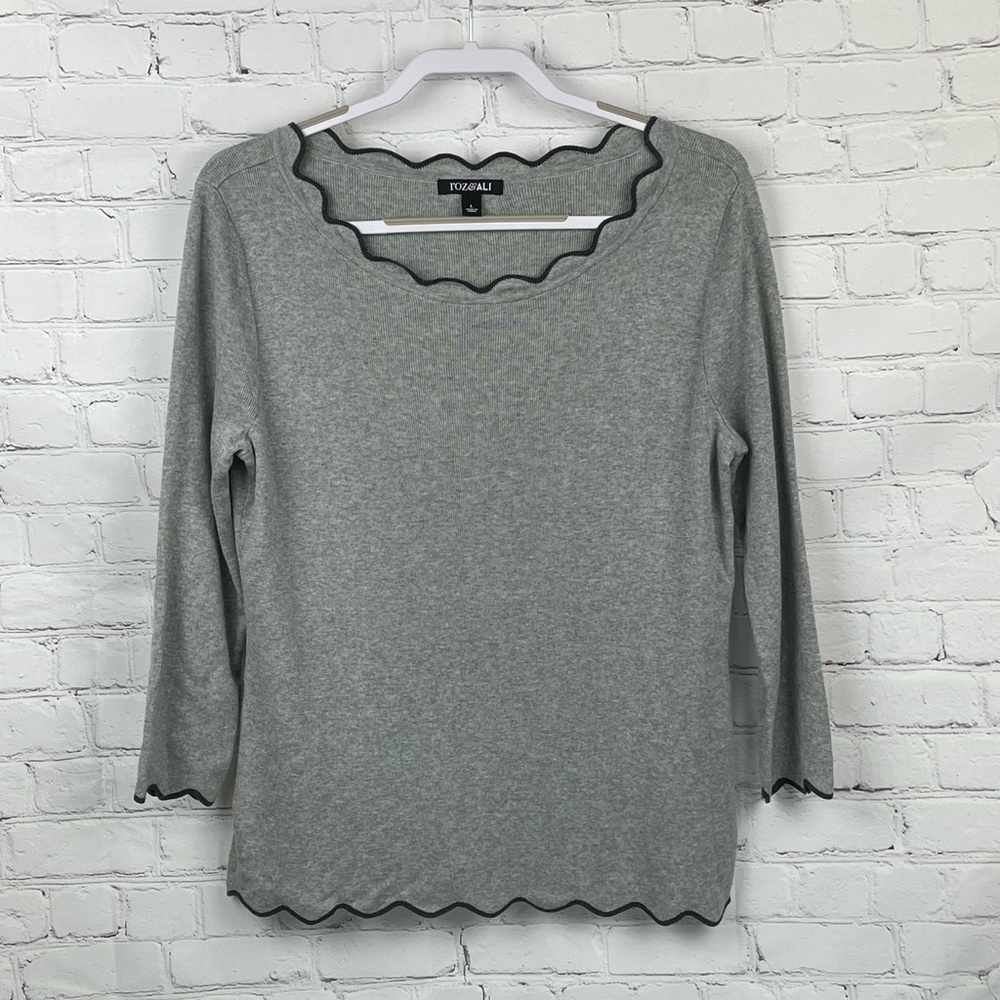 Roz & Ali Womens Large Sweater Pullover Gray Round Neck Scallop Hem Long Sleeve